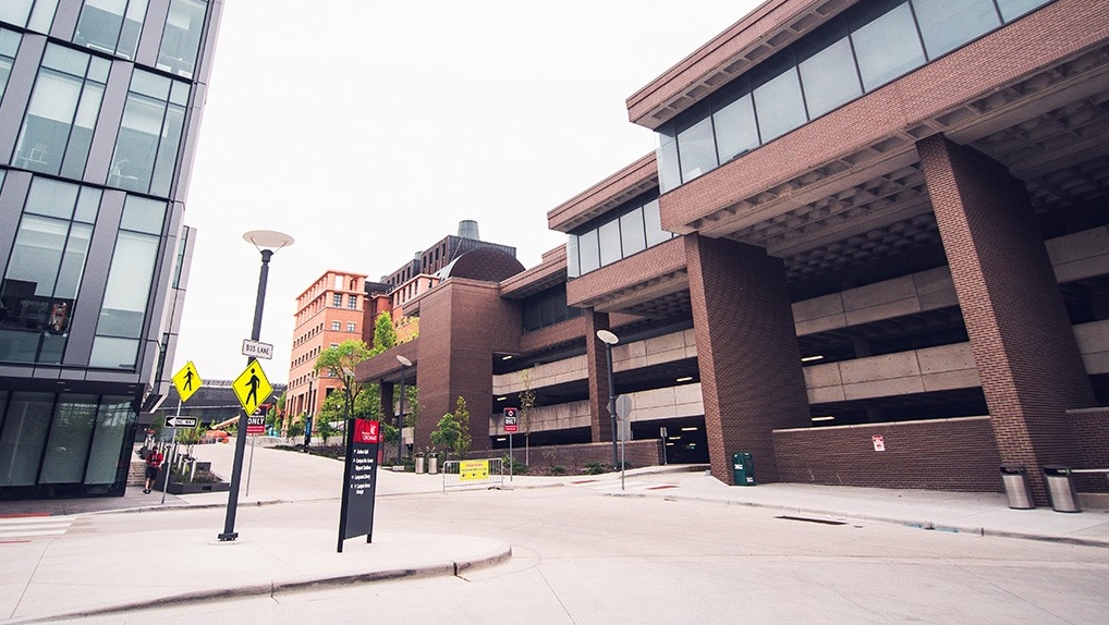 woodside at transit row