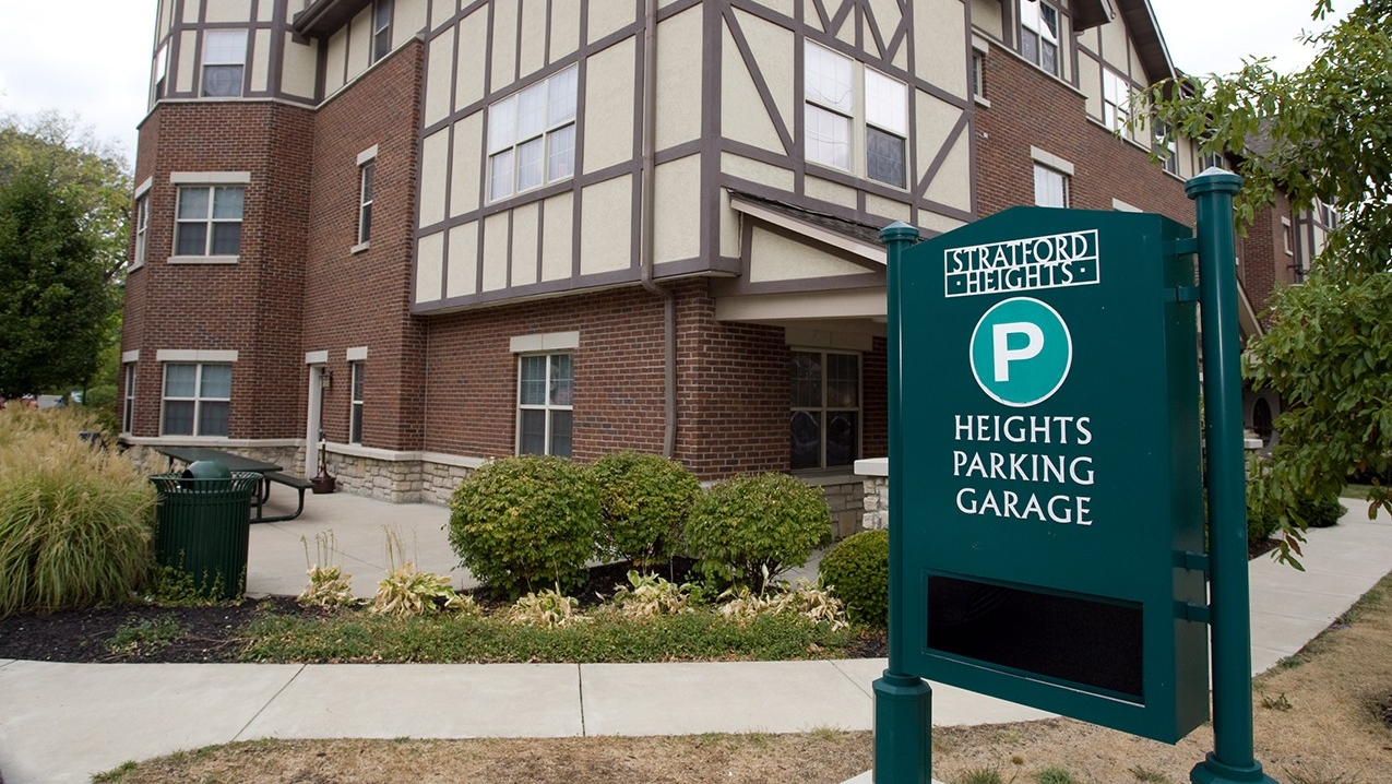 startford heights parking garage