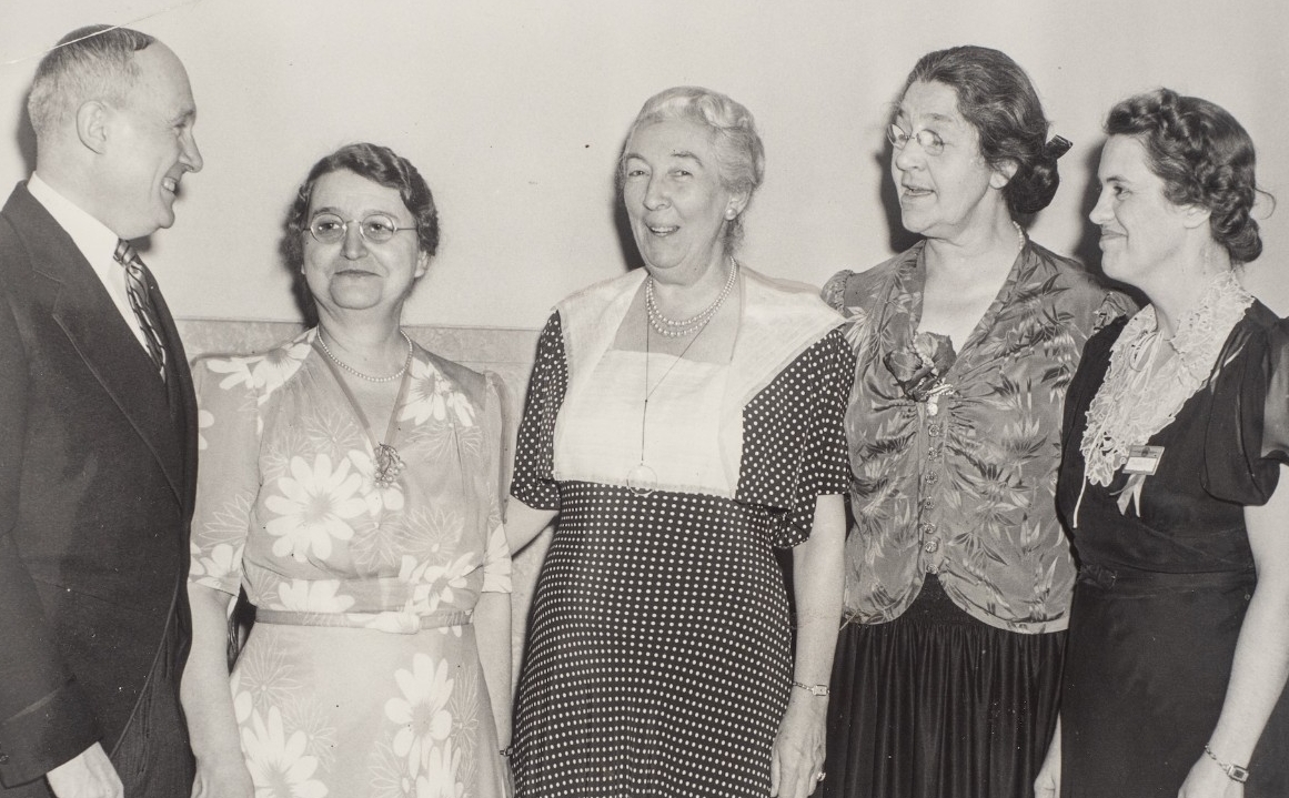 University of Cincinnati Spouses:
Dr. Raymond Walters. Mrs. Elsie Raymond Walters.      Raymond called her “Bob-o-link” but her name was Elsie. Visitors from the American Association of University Women: , L-R, Walters,, Mrs. Walters, Dr. Meta Glass, pres of Sweet Briar College, Dr. Aurelia Henry Reinhardt, pres of Mills College, and Mrs. Charles O. rose, General Convention Chairman.  Archieves and Rare Books
