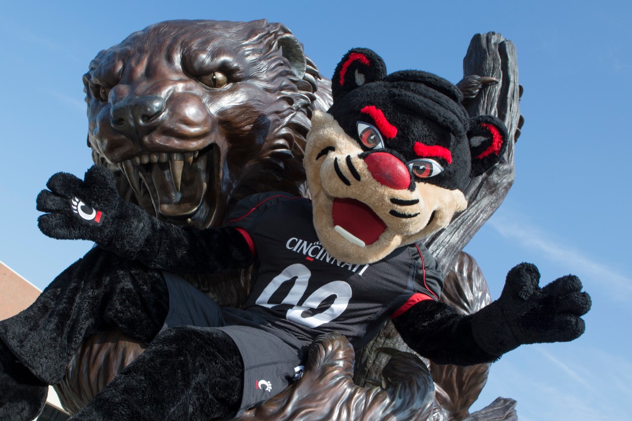 Bearcat statue, Lucy and Mascot