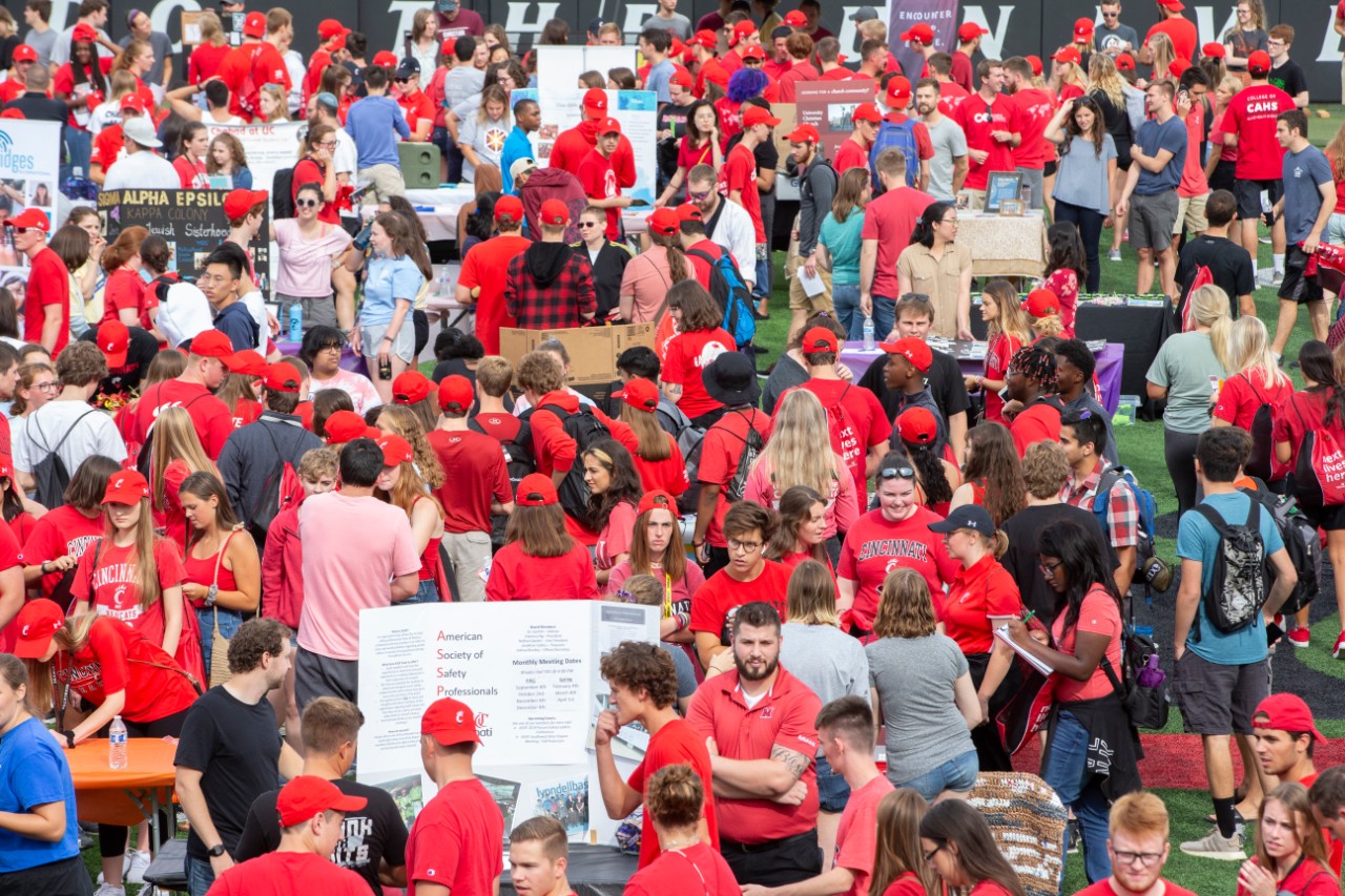 University of Cincinnati students checked out the many different groups during Student Organization fair in Sheakley Athletic Complex. UC / Joseph Fuqua II 