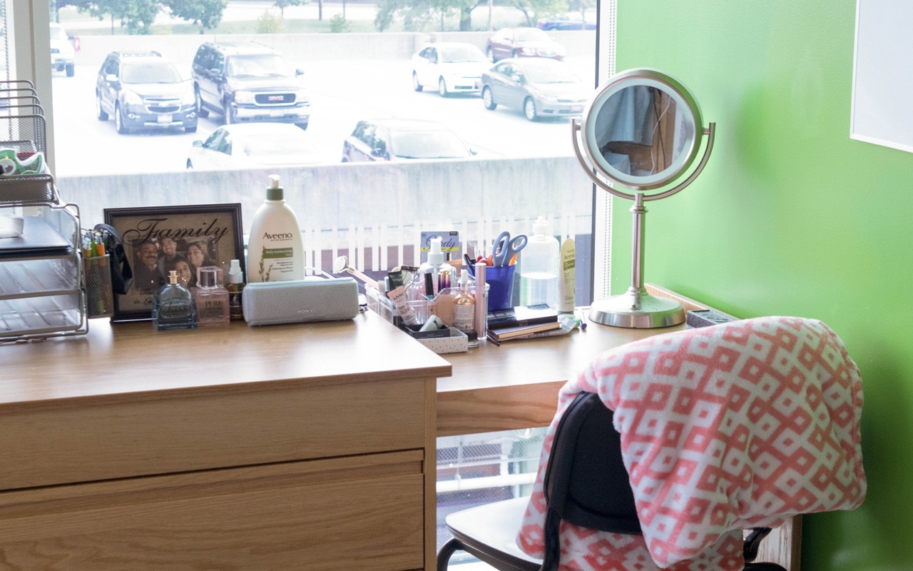 Desk and dresser in Morgens Hall room.