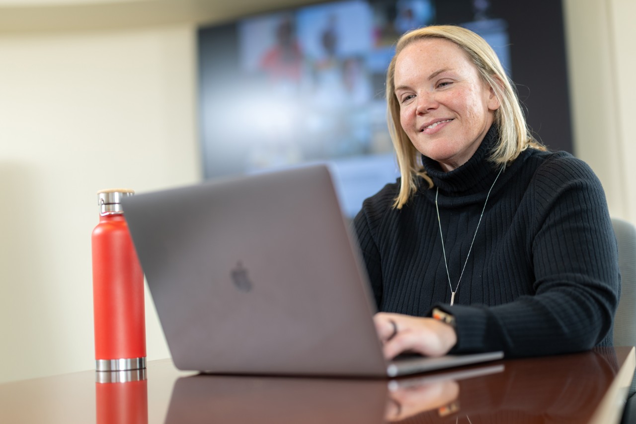 woman working on computer