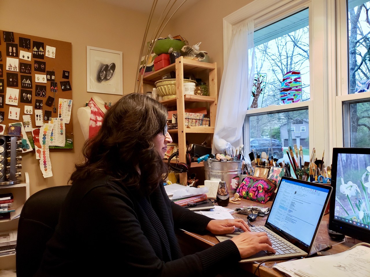 Meera Rastogi works from home office