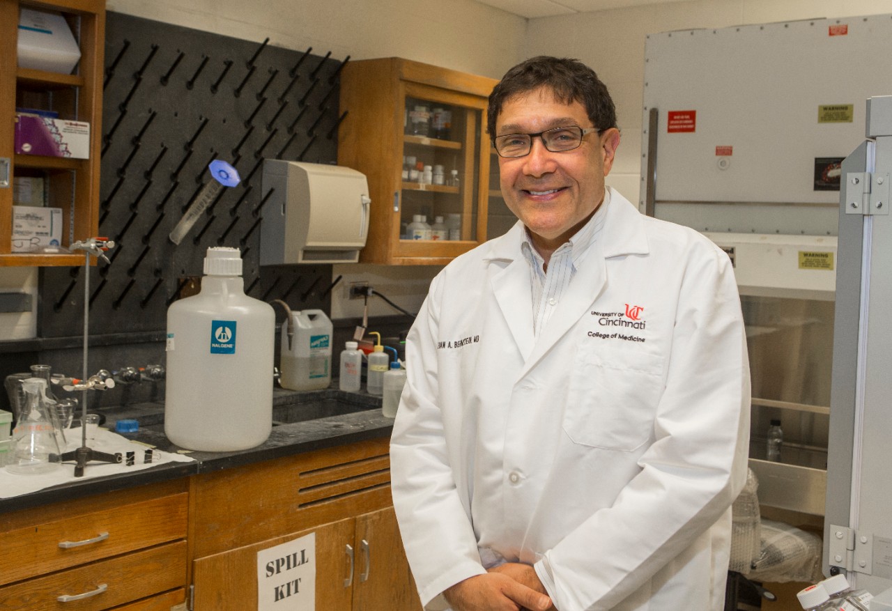 Jonathan Bernstein, MD