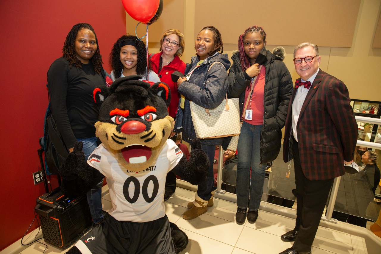 Lachelle Dixon and her family pose with Bearcat