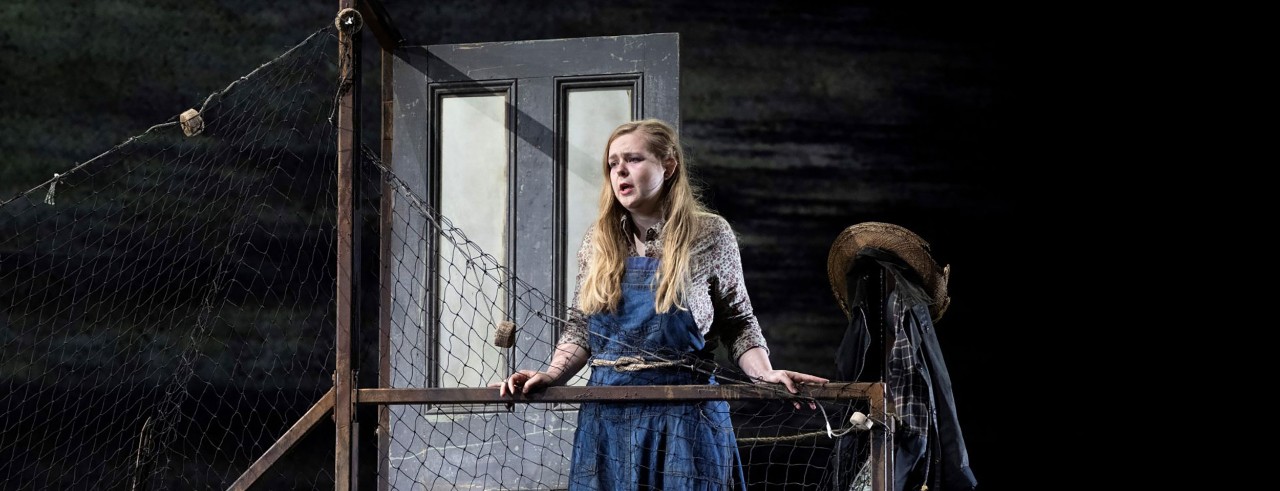 Karis Tucker on stage during "The Wreckers" performance