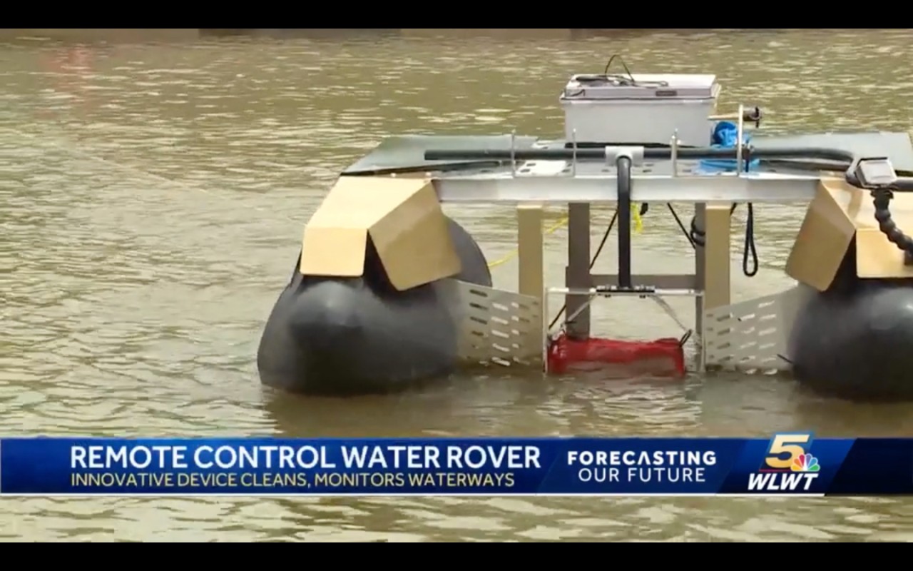 Clean Earth Rovers' Plastics Piranha in the water.