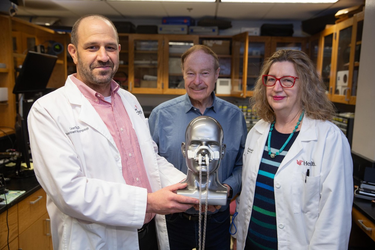 240403aVortexPAP057.CR2
Liran Oren, PhD, in the Department of Otolaryngology, Head & Neck Surgery at the UC College of Medicine is working with engineers at UC to develop a VortexPAP machine that takes advantage of vortex airflow technology. A preliminary clinical study with current CPAP users demonstrated that the VortexPAP can deliver the pressure levels that are used in the subjects’ CPAP therapy.