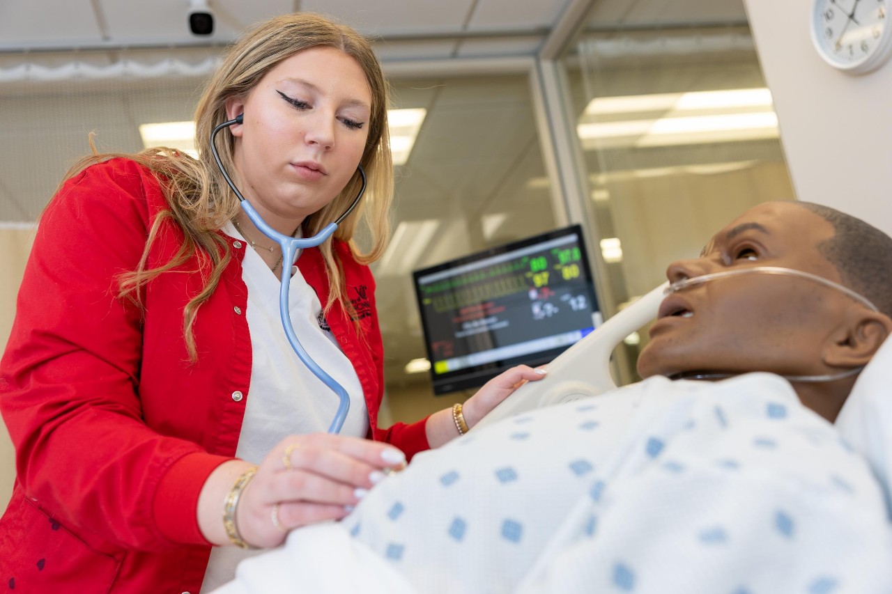 UC Nursing Student Elisse Martin is a co-op student at UC Medical Center. She is one of nearly 100 nursing students who co-op at UC Health or Cincinnati Children's.