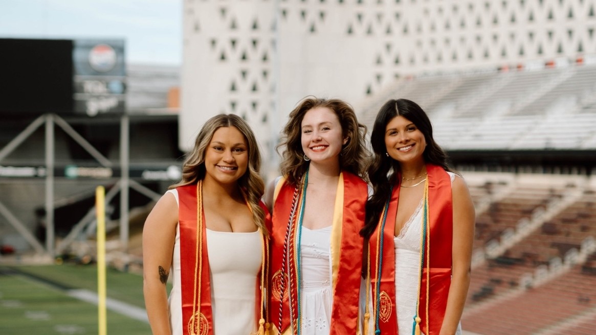 Saydanee Jordan and friends graduating 