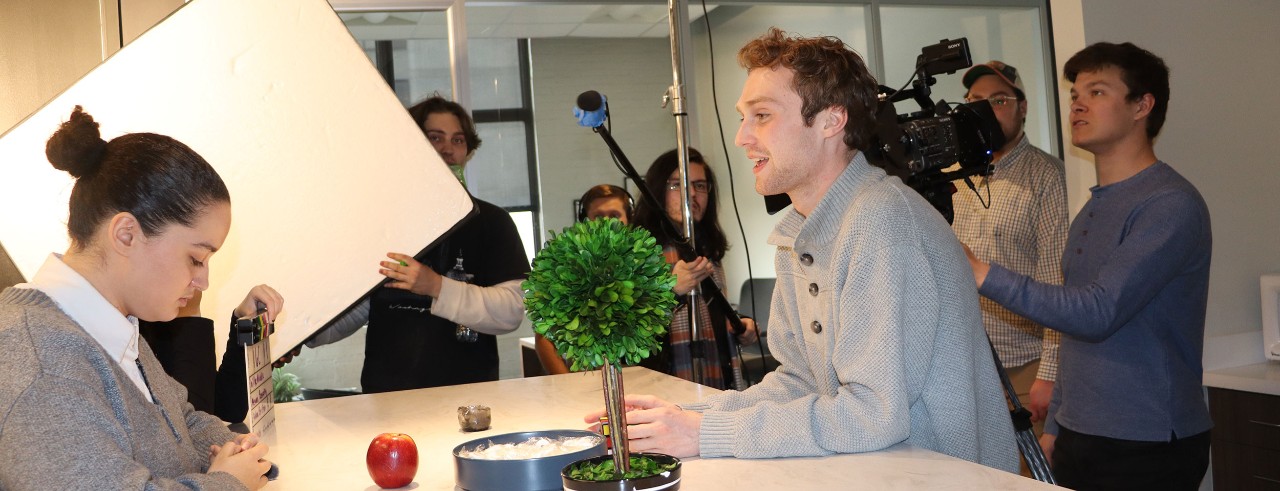 Behind the scenes of the making of "The Middle"