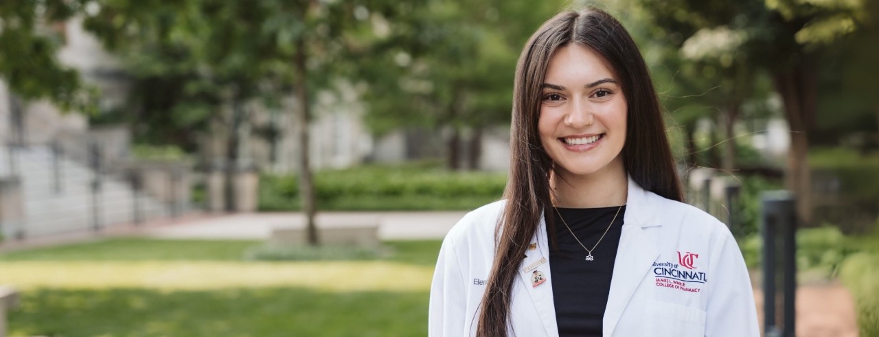 Ellie Ishida headshot