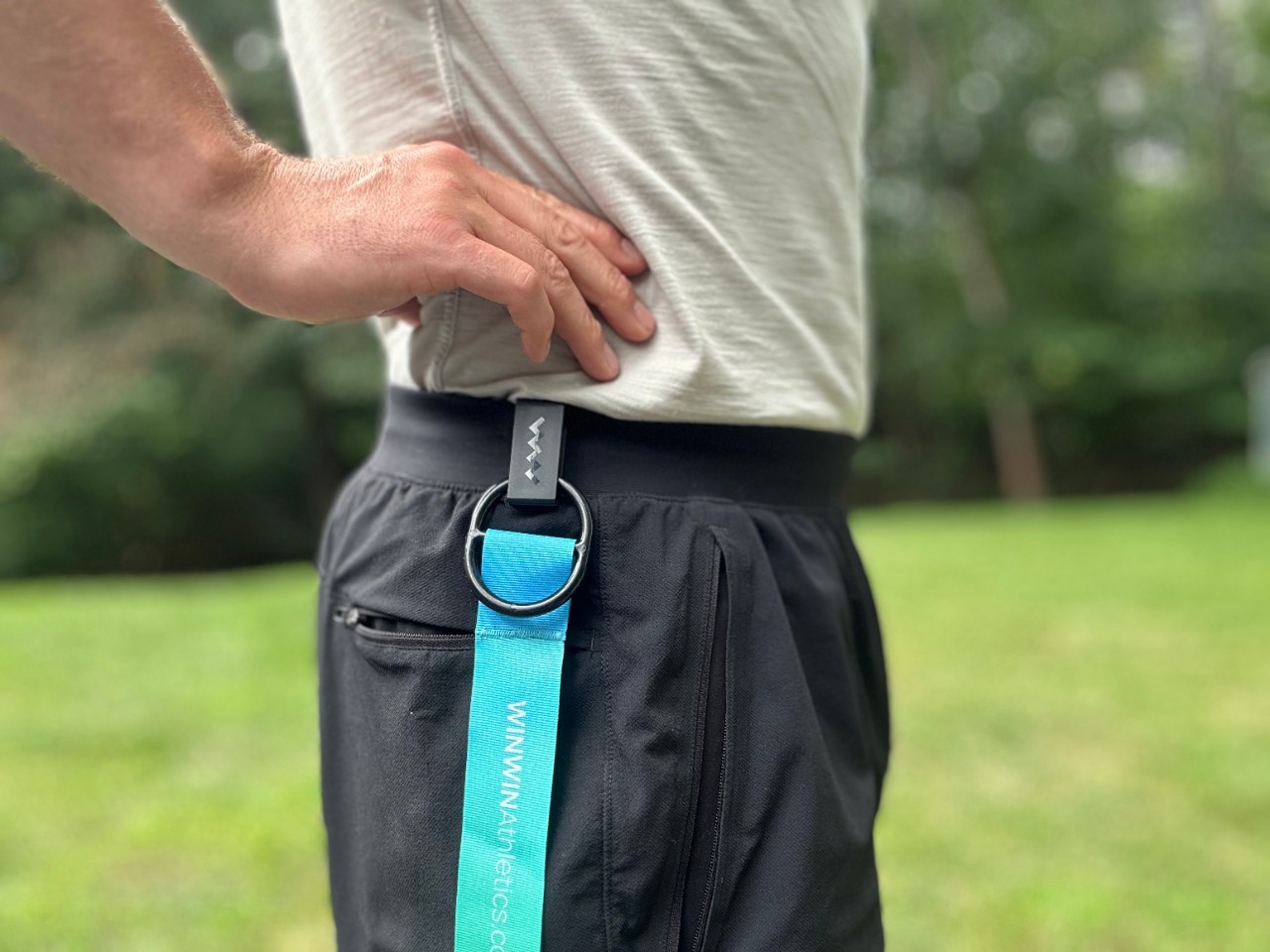 Belt-less flag shows easy clip design.